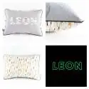 Coussin personnalisé sur commande prénom phosphorescent 