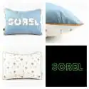 Coussin personnalisé sur commande prénom phosphorescent 