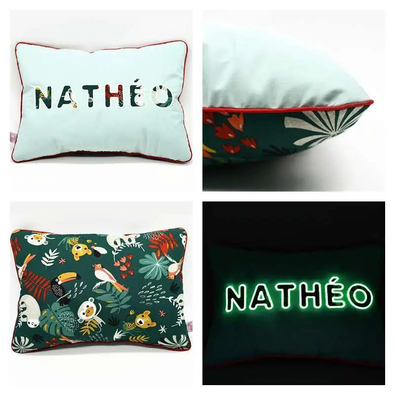 Coussin personnalisé sur commande prénom phosphorescent 