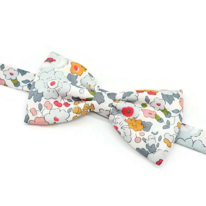 Noeud papillon Liberty sur commande