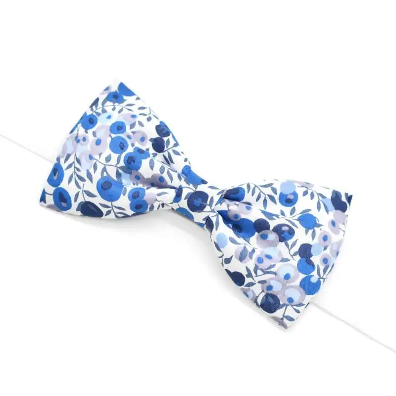 Nœud papillon simple MEDIUM Liberty Wiltshire curaçao