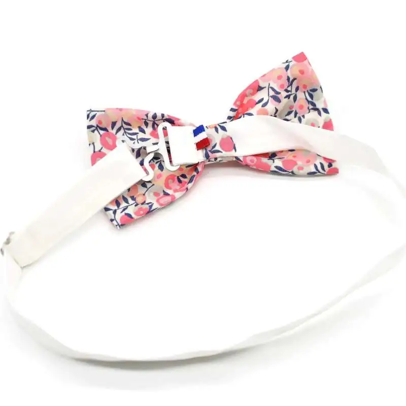 Nœud papillon simple MEDIUM Liberty Wiltshire pois de senteur